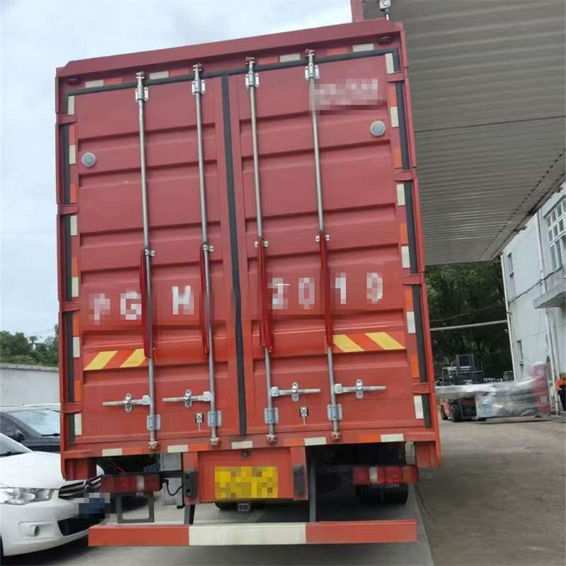 探索乡城县进仓物流：多元服务与高效运输线路